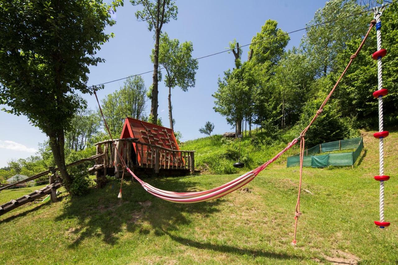 Apartmany Kubinska Hola 돌니 쿠빈 외부 사진